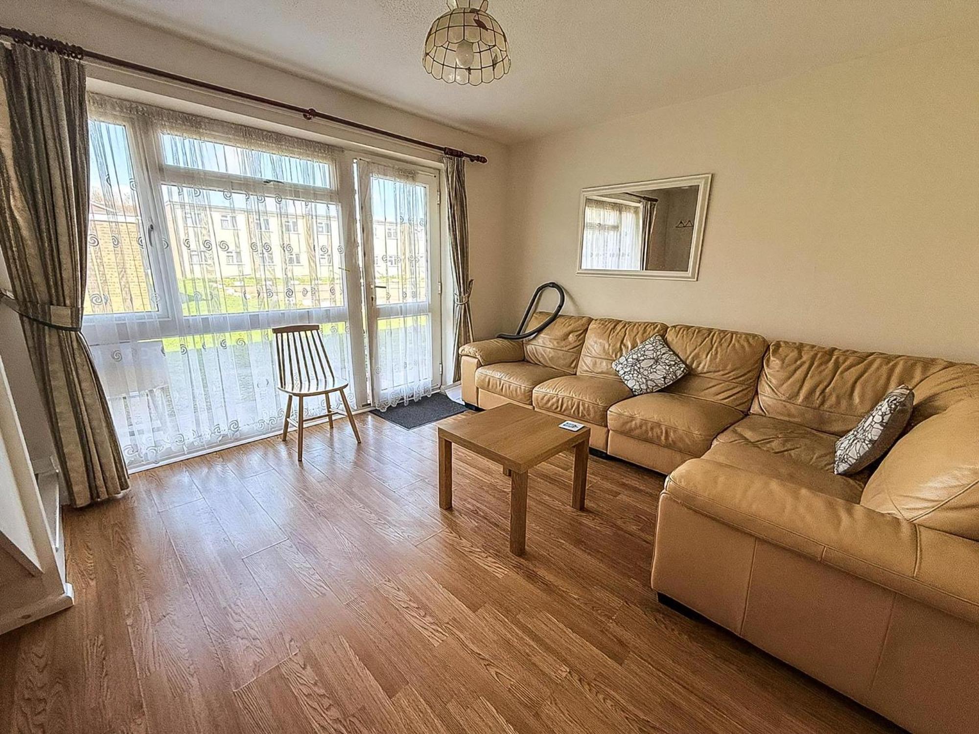 Great 3 Bedroom Chalet To Hire With In Hemsby, Great Seaside Break! Ref 18194B ภายนอก รูปภาพ