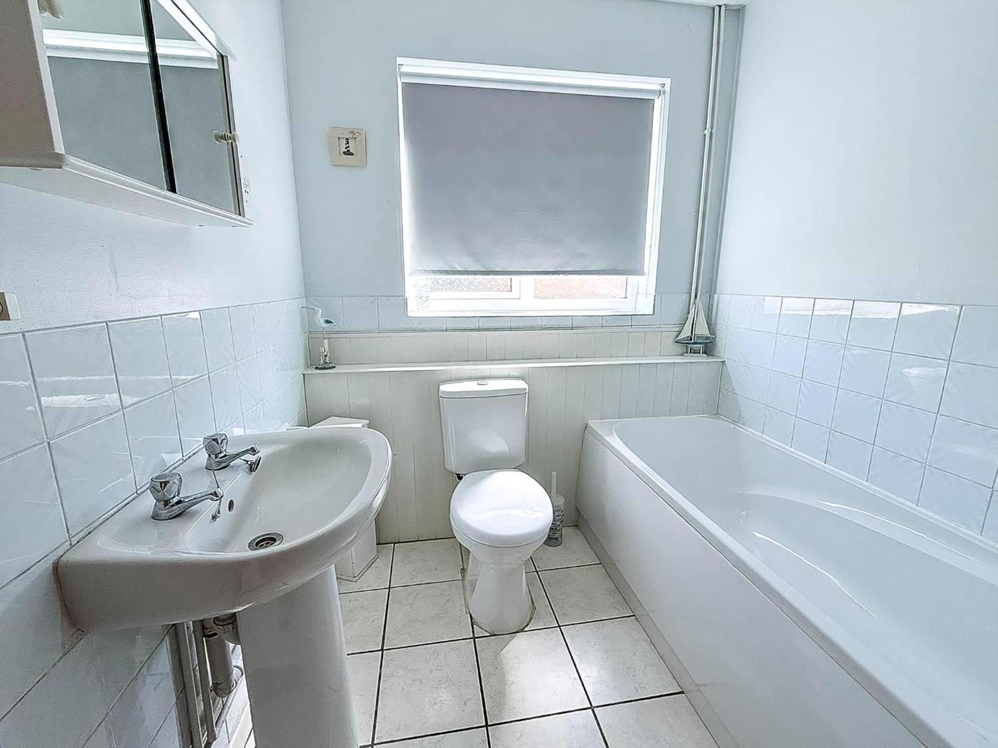 Great 3 Bedroom Chalet To Hire With In Hemsby, Great Seaside Break! Ref 18194B ภายนอก รูปภาพ